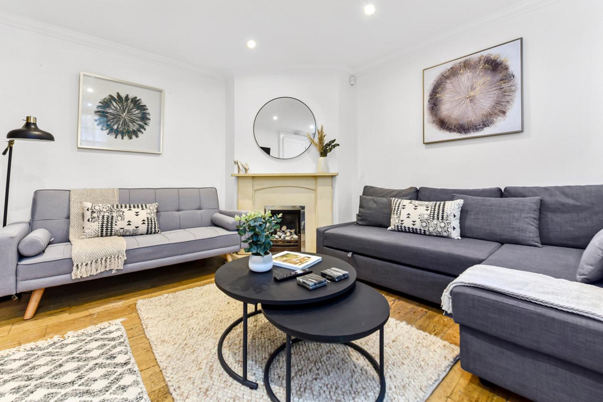 Piccadilly House! Villa London Exterior photo